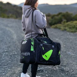 UFO Plast Black/Green Large Motocross Gear Bag 16 UFO Plast Black/Green Large Motocross Gear Bag -Motorcycle clothing action ufo 2024 06 jpg