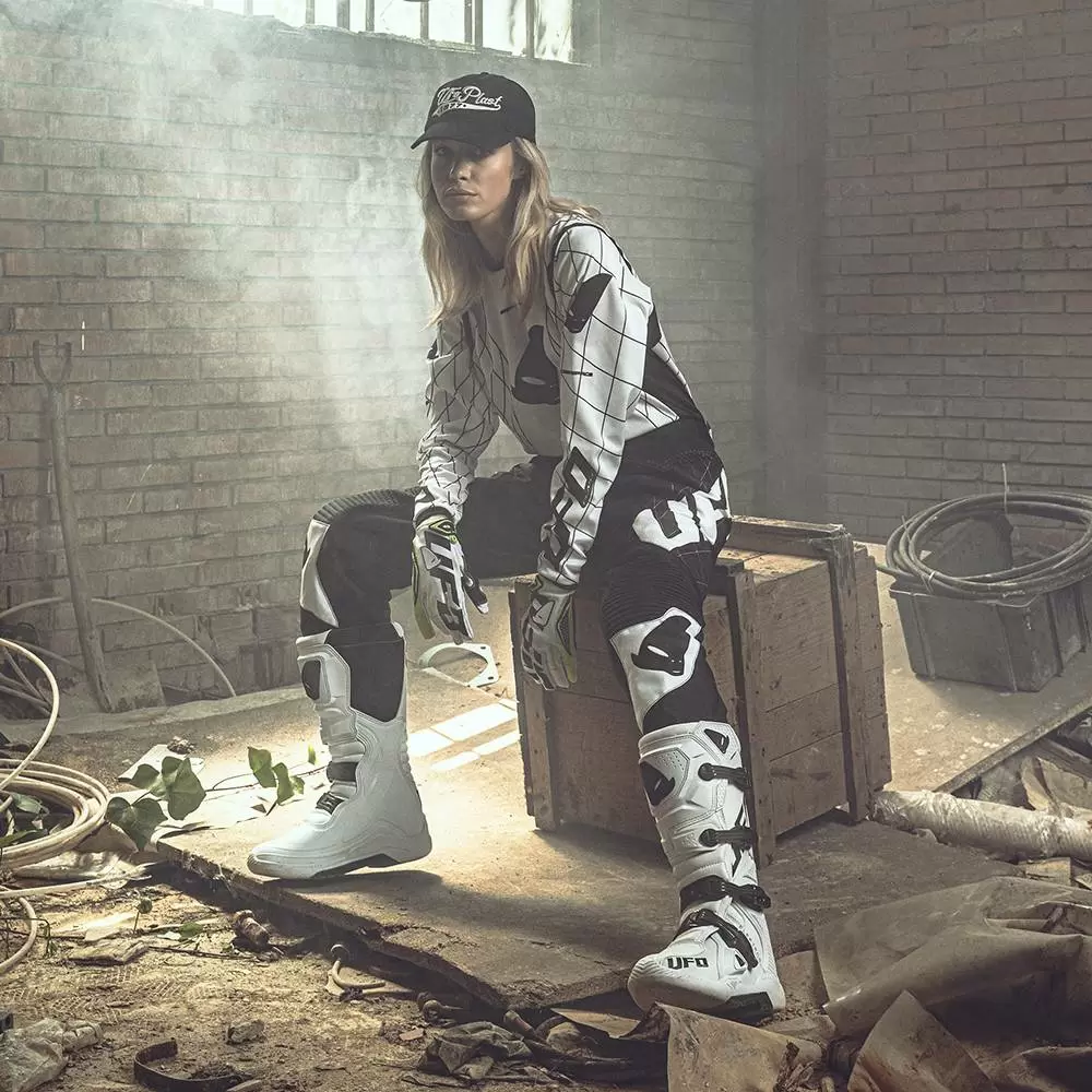 UFO Blaze White Motocross Gloves 9 UFO Blaze White Motocross Gloves - Image 7