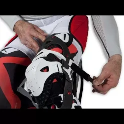 UFO Morpho FIT Red Knee Brace Right Side 26 UFO Morpho FIT Red Knee Brace Right Side -Motorcycle clothing kb001 4087 1267 2 jpg