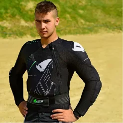 UFO Ultralight 2.0 Full Body Armour -Motorcycle clothing ufo ultralight 2.0 full body armour action photo jpg